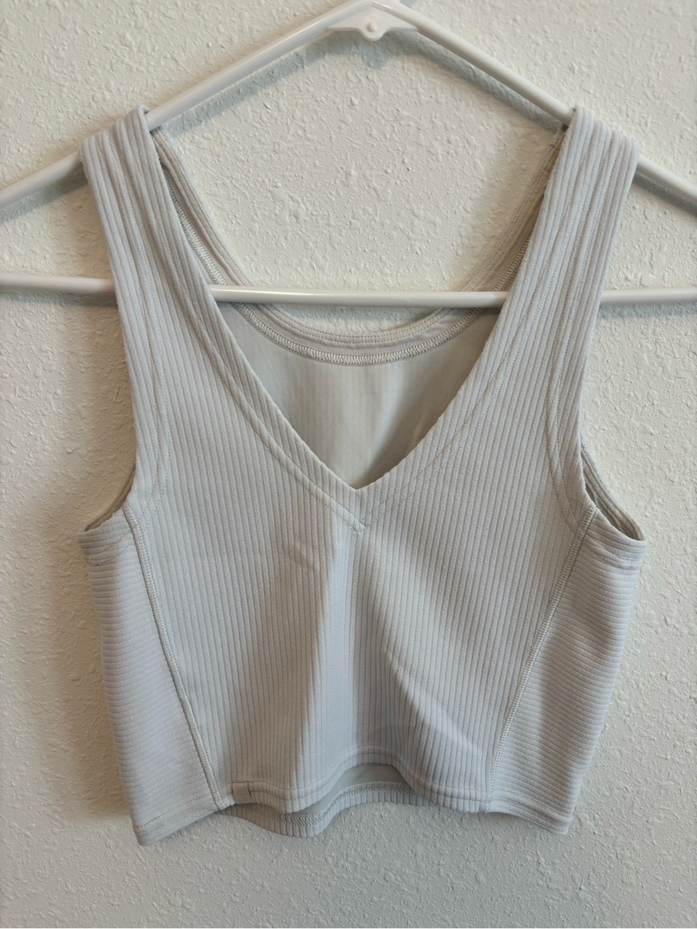 lululemon Ribbed Reversible Power Pivot Tank Cropped White Size 4/6